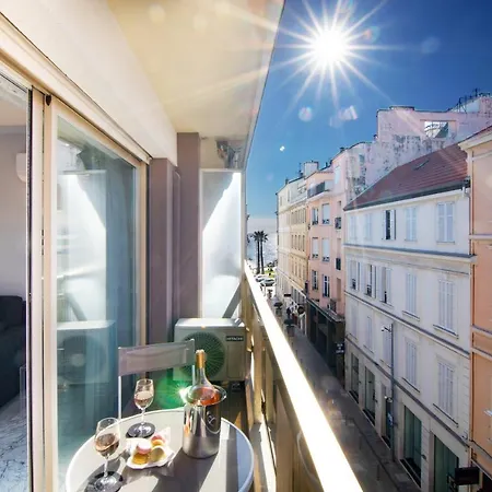 Near Croisette- 4 Star Studio -Seaview